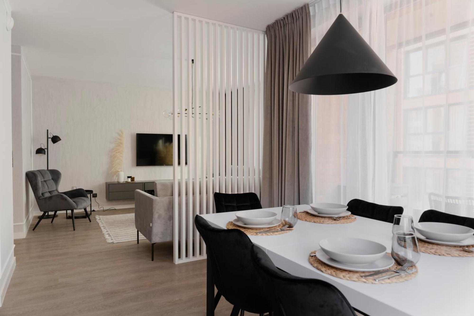 Scala 60D City Center Apartments With Parking By Lion Apartments 格但斯克 外观 照片